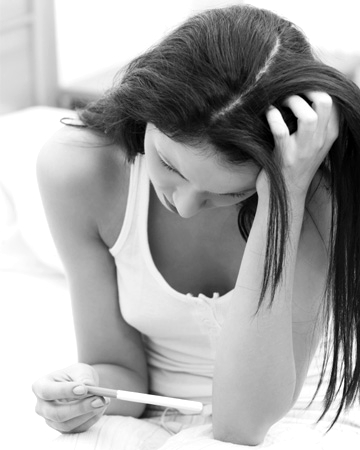 mujer-triste-prueba-embarazo